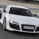 Illustration for article titled 2010 Audi R8 5.2 V10 Proves Ten Sounds Better Than Eight
